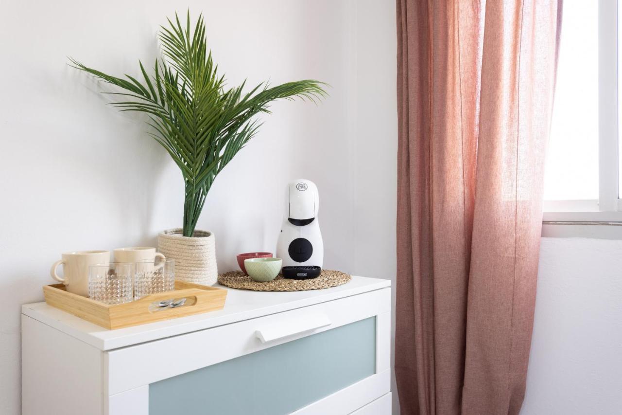 Eden Rentals 103 Surfy Stylish Bed&Coffee Room Granadilla De Abona Exterior photo